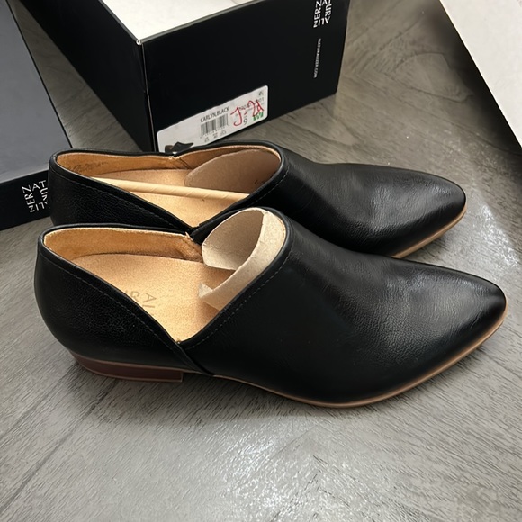 Naturalizer Carlyn Slip-On Low Boot (WIDE) - Picture 6 of 13